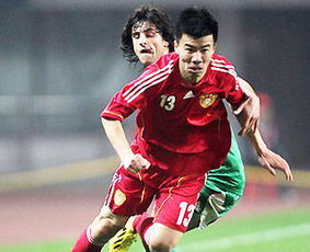 江苏舜天球员孙可近况 年薪揭秘与赛场争议回顾